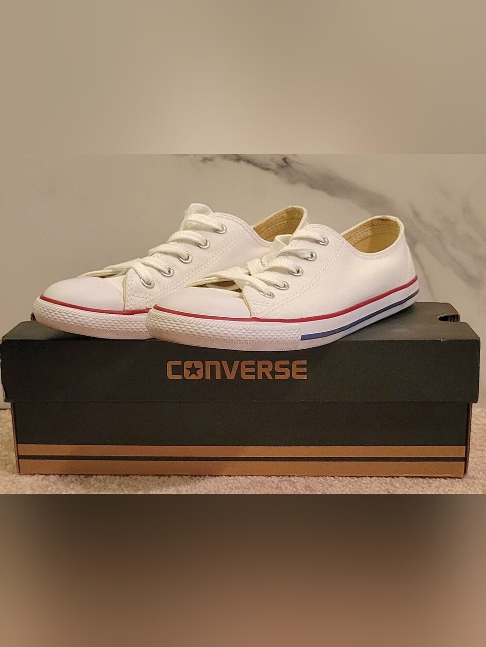 Converse Chuck Taylor All Star Low Top Sneakers White Women's Size 6